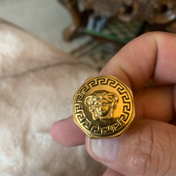 Versace Other - Authentic Versace Medusa Head Men’s Ring size 8. Beautiful and very classy 🇮🇹